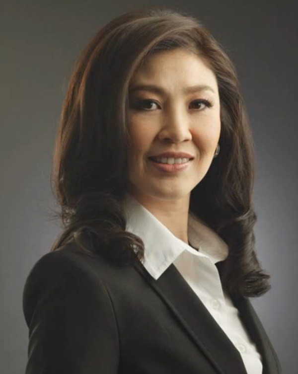 Vẻ đẹp hút hồn của nữ Thủ tướng Thái Lan 8