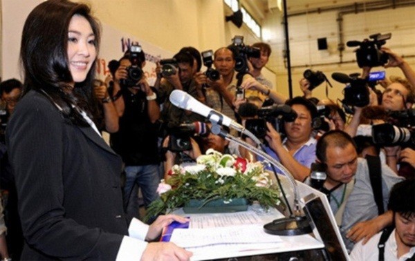 Vẻ đẹp hút hồn của nữ Thủ tướng Thái Lan 9