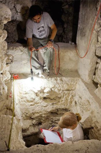 Những lăng mộ bí ẩn Những lăng mộ bí ẩn