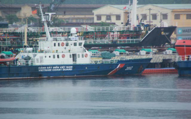 Tàu Cảnh sát biển 4003 và 2012 đang nhanh chóng được sửa chữa tại Đà Nẵng