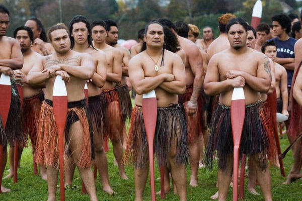 Người dân tộc Maori vẫn giữ được vị thế và truyền thống của mình trong thời hiện đại. Thăm đất nước văn minh nhất thế giới