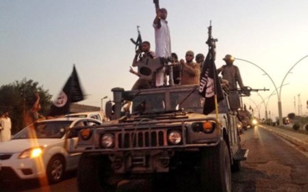 Iraq thua nhan mat hang nghin xe boc thep vao tay IS