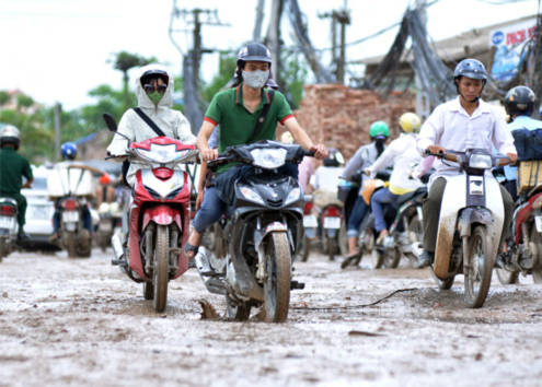 Cận cảnh ‘con đường đau khổ’ nhất thủ đô