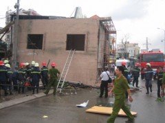 TPHCM: Sập nhà 2 tầng, 2 người trọng thương