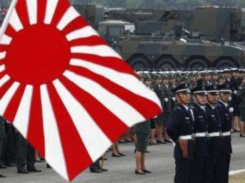 Lực Lượng Phòng vệ Nhật Bản tham dự diễu binh tại căn cứ Asaba ngày 24/10.