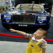 Ô tô Trung Quốc làm nhái xe Bentley
