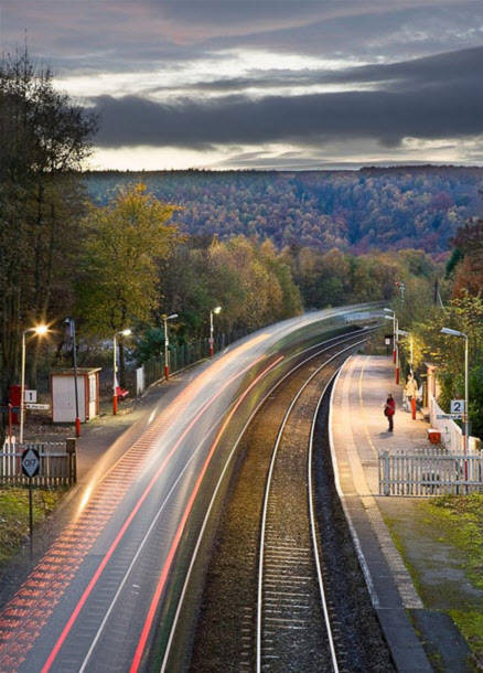 Giải nhất của thể loại về đường sắt đã thuộc về bức ảnh ga tàu Grindleford của tác giả Chris Howe.