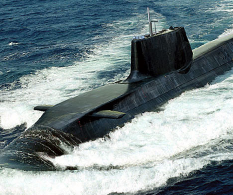 HMS Astute chạy bằng năng lượng hạt nhân và sử dụng công nghệ mới để tàu có thể hoạt động trong 25 năm liền mà không phải tiếp nhiên liệu