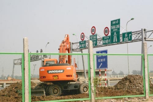 Đại lộ Thăng Long: Bãi phế thải khổng lồ, Tin tức trong ngày, Dai lo Thang Long, Ha noi, Phe thai, rac, dai lo