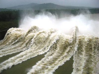 Chấn chỉnh sai phạm qui trình xả lũ thuỷ điện Sông Ba Hạ