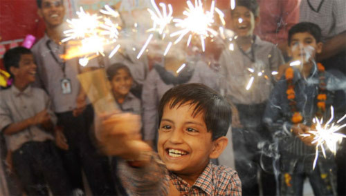 Lung linh lễ hội ánh sáng ở Ấn Độ