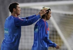 Nani xin lỗi vì phá hỏng tuyệt phẩm của Ronaldo