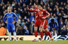 Torres bừng sáng, Liverpool quật ngã Chelsea