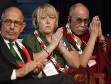 Vì sao không dự lễ trao giải Nobel?