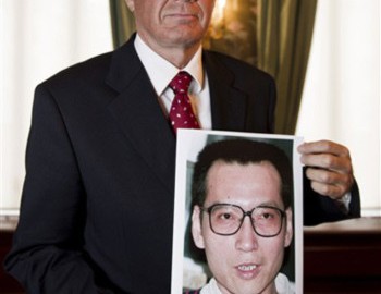 Trung Quốc gọi ủy ban Nobel hòa bình là 'hề'