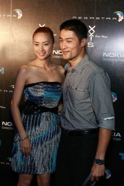 Ngô Thanh Vân và Johnny Trí Nguyễn sánh đôi tại buổi chiếu phim.