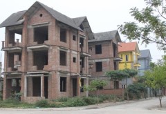 Biệt thự triệu đô 'bỏ hoang' ở Hà Nội