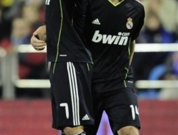 CR7 không xứng đáng là Cầu thủ xuất sắc nhất TG