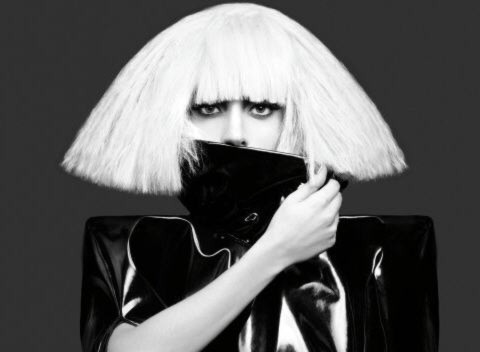 Album The Fame Monster của Lady Gaga Interscope