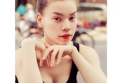 Hà Hồ xinh tươi giữa đời thường