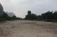 Hiện tượng lạ: Sau lũ, cát nổi giữa làng