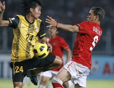 Indonesia (áo đỏ) đang được đánh giá cao hơn, nhưng Malaysia đang ngày càng chứng tỏ rằng họ đang là đội bóng có khả năng chinh phục các đỉnh cao.