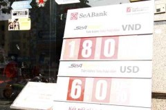 Lãi suất tiết kiệm lên đỉnh mới 18% một năm