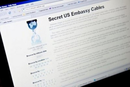 Mỹ xin lỗi vụ để lộ thông tin mật trên mạng WikiLeaks