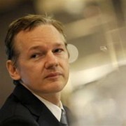 Ông chủ WikiLeaks được phép tại ngoại