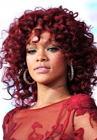 Hình ảnh mới của Rihanna. Ảnh: WEN.