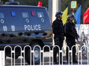 CHINA_POLICE_PEKIN