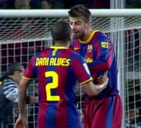 BẢN TIN 14/1: Chuyện Alves và Pique chỉ là hiểu lầm