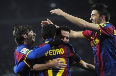 Từ trái qua là Messi, Pedro, Xavi, Villa.