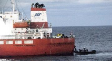 Cướp biển Somalia dọa giết sạch con tin Hàn Quốc