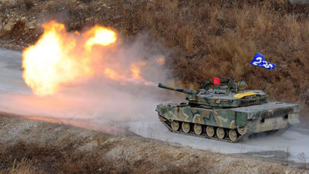 Quân đội Hàn Quốc trong một cuộc tập trận khi căng thẳng dâng cao. Ảnh: AFP