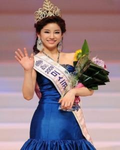 Hoa hậu Hàn Kim Joo Ri bị cáo buộc trộm đồ trang sức