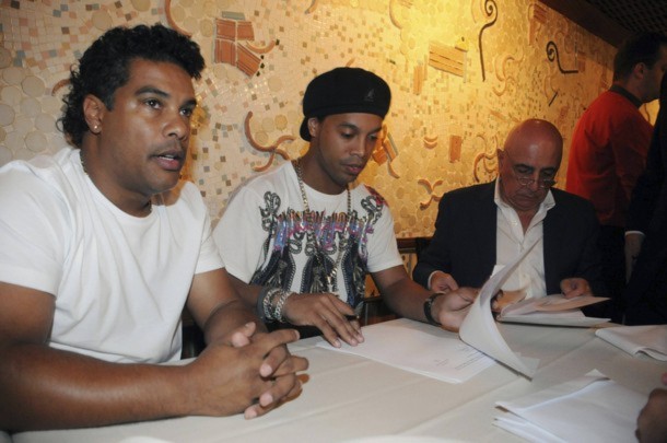 Ronaldinho: Tôi sẽ trở lại ĐT Brazil