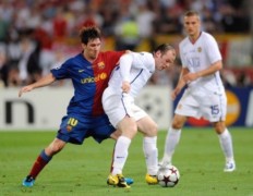 Rooney lại hết lời ca ngợi Barcelona