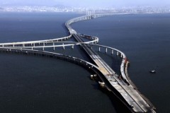 Trung Quốc hoàn thành cây cầu dài nhất thế giới