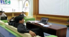 Vn-Index giảm nhẹ, giá trị giao dịch sụt mạnh