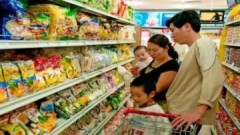 CPI Hà Nội tăng gần 2% trong tháng Tết