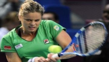 Kim Clijsters áp sát vị trí số một