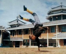 Những màn "tuyệt đỉnh kungfu" của võ tăng Thiếu lâm tự