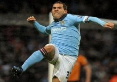 Tevez mạnh miệng khi trở lại Old Trafford