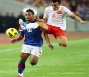Thái Lan và Malaysia đăng cai AFF Cup 2012