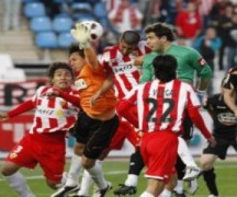 Thủ môn ghi bàn được chọn vào đội hình tiêu biểu của Liga