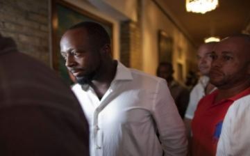 Ca sĩ 'Hips Don't Lie' bị bắn ở Haiti