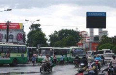 Cước vận tải TP HCM có thể tăng 8-10% do xăng lên giá