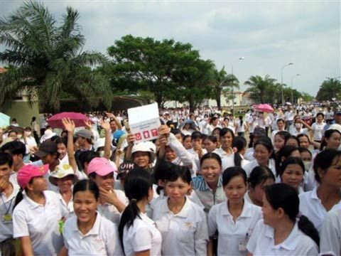 Ảnh minh họa: Công nhân đình công ở Việt Nam