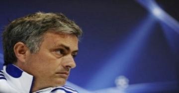 Mourinho vui mừng vì được gặp lại HLV Redknapp